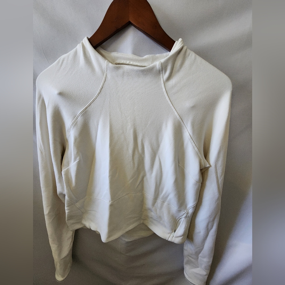 lululemon athletica Cream Long Sleeve Pullover Top